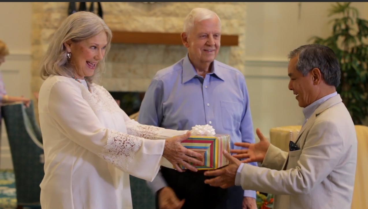 Active Senior Living Community in Naples, Florida - Vi at Bentley Village - Li Milian Wardrobe Stylist