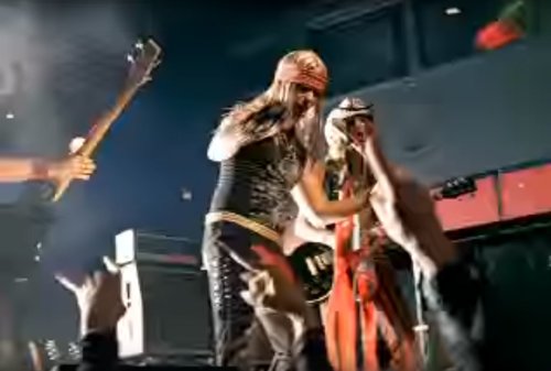 DHL 2.0 - Wardrobe Stylist by Li Milian