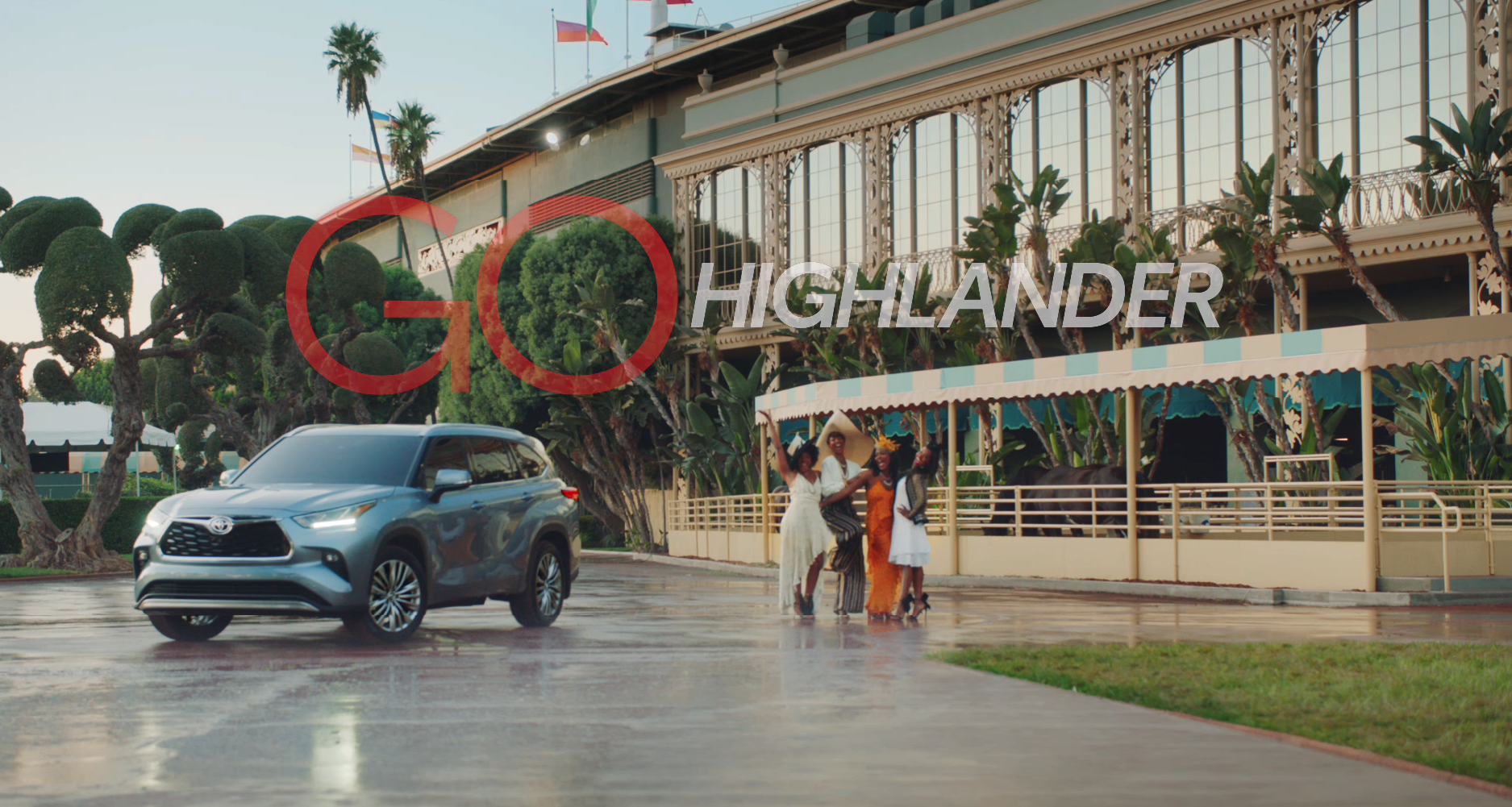 Toyota Highlander Wardrobe Stylist Li Milian