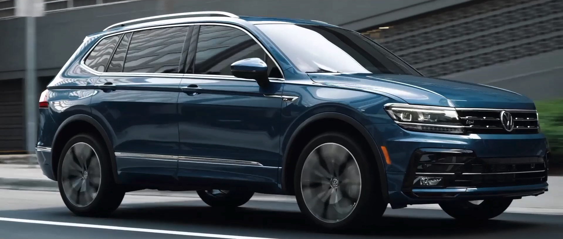 Wardrobe Stylist Li Milin